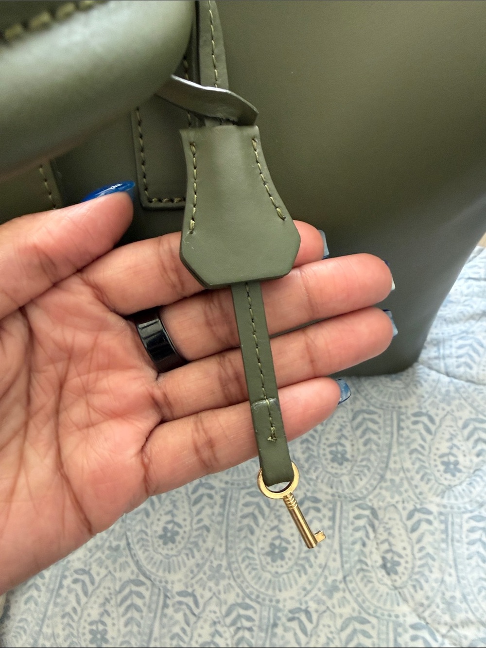 SILVER & RILEY Olive Green Structured Top-Handle Satchel - Picture 3 of 12